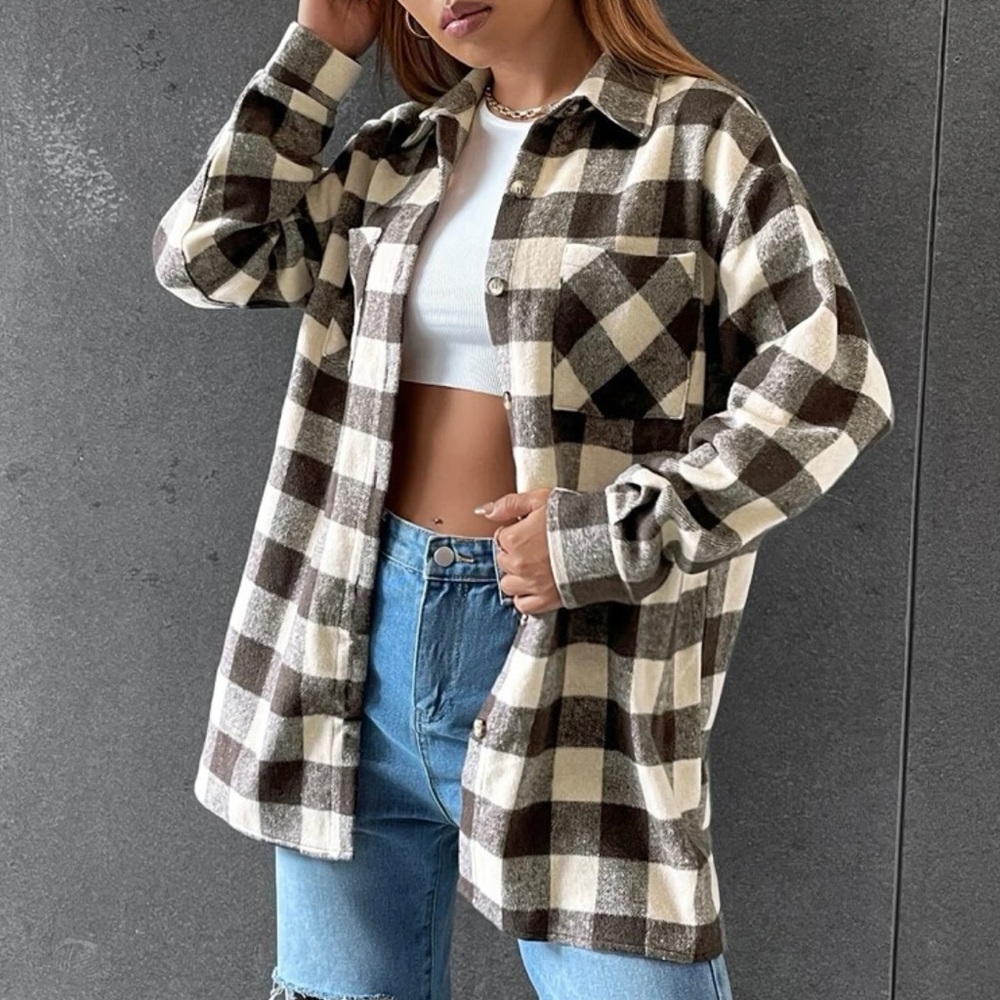 Plaid print overcoat (NWOT)